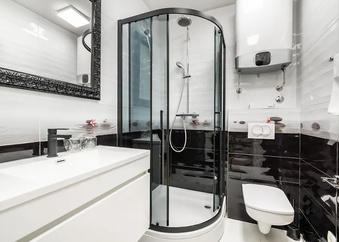 Πανσιόν Charming 3*